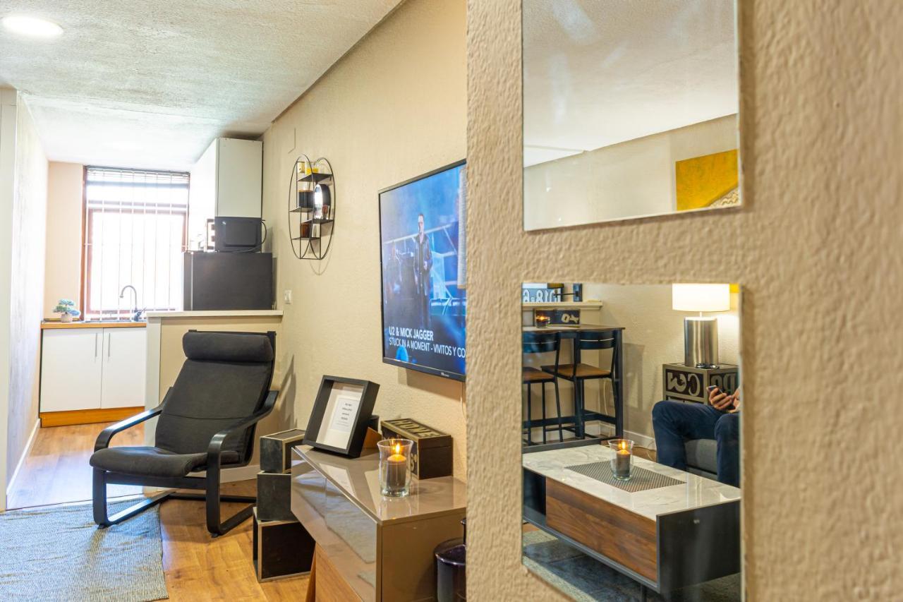 Nogalera Soul, City Center Apartment By Namaste Elite Torremolinos Bagian luar foto